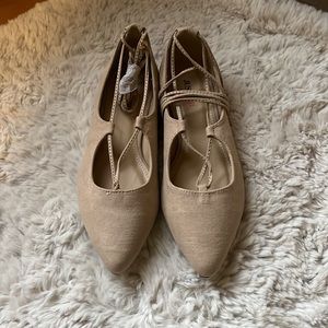 Never worn NWT nude ballet flats